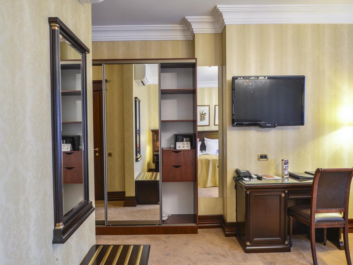 La Gioconda Boutique Hotel Odessa Buitenkant foto